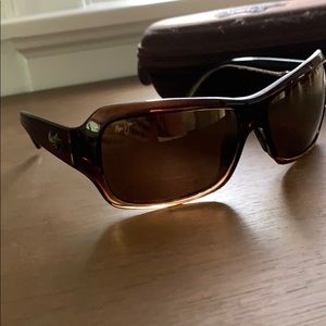 Maui Jim Sunglasses with case